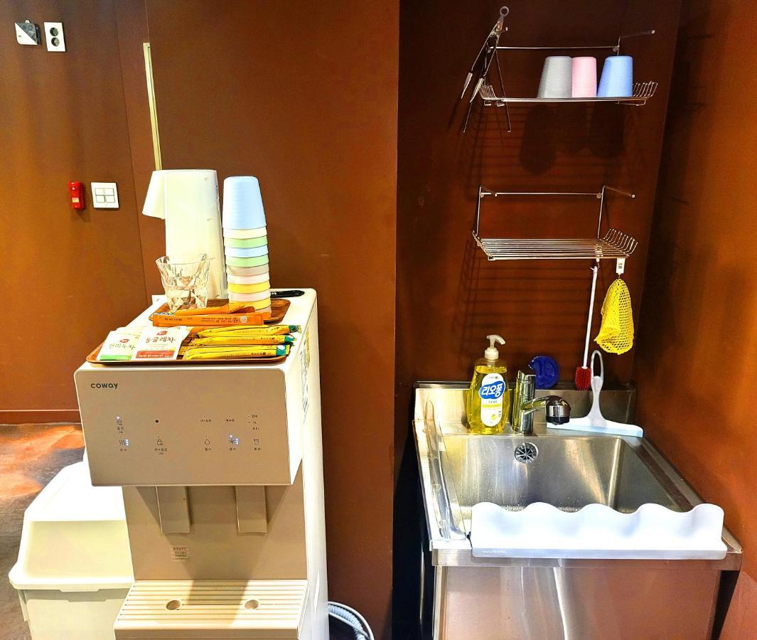 Good Guesthouse Seoul Ngoại thất bức ảnh